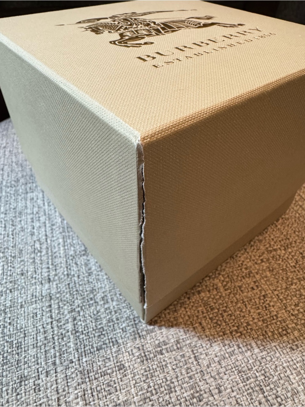 Burberry Sport Men’s Watch (box included) - Picture 10 of 10